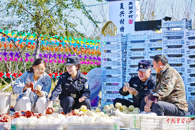 反诈宣传进果园