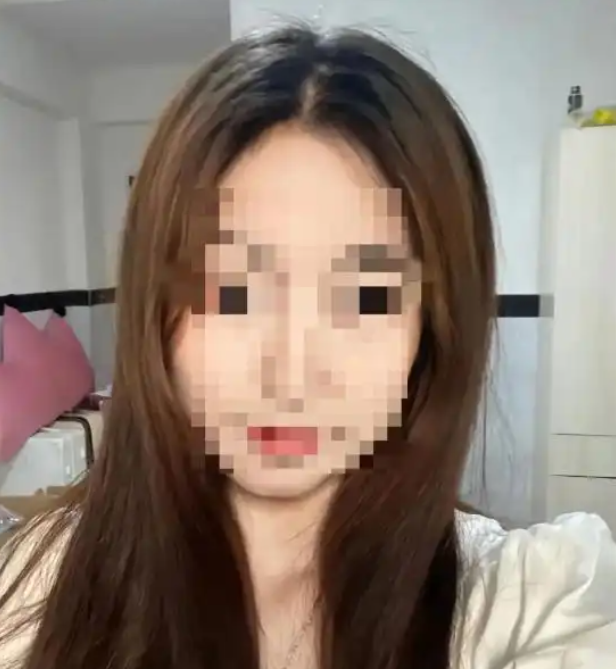 浙江公厕被打女孩称确诊白血病，家庭已无力承担医疗费，&ldquo;我真的不想死&rdquo;；其因此前被施暴留下终身后遗症